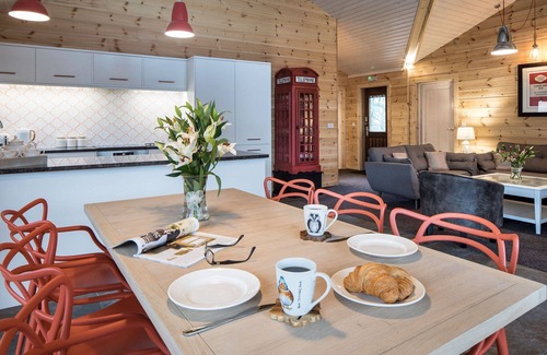 Kirkby Stephen Cabaña | Swaledale Luxury Log Cabin, Real Log Fire, Hot Tub & Fell Views en el Parque Nacional