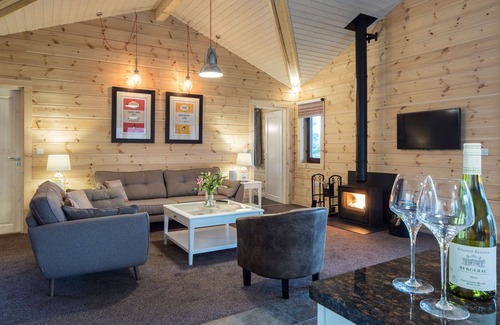 Kirkby Stephen Cabaña | Swaledale Luxury Log Cabin, Real Log Fire, Hot Tub & Fell Views en el Parque Nacional