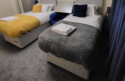 Sutton Coldfield Apartamento | Comfortable serviced flat with parking & Wi-Fi