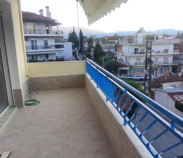 Katerini Apartamento | GCM 1 ROOMS kentro k parking