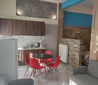 Katerini Apartamento | GCM 2 ROOMS kentro