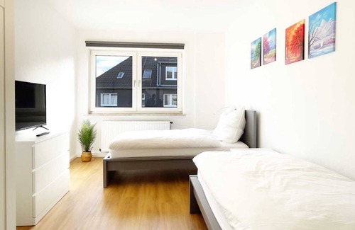 Schalke Apartamento | Ge09a - Ferienwohnung mit Balkon in Gelsenkirchen, 50qm, 2,5 Zimmer, Max. 4 Personen