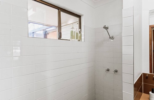 Eagle Bay Casa | Gecko Beach House - cosy cottage 5 min walk to stunning Eagle Bay beach