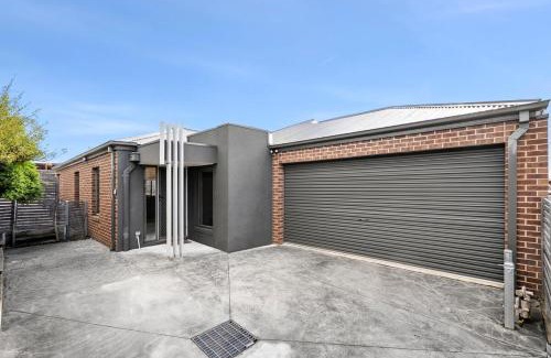 Bell Post Hill Casa | Geelong ReGen Living near City