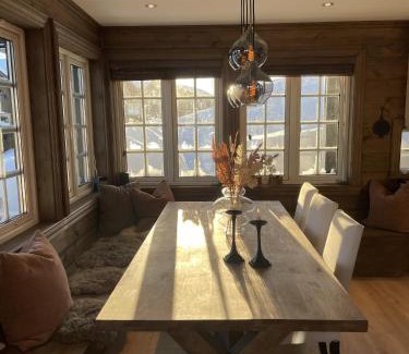 Hol Municipality Apartamento | Geilo-Kikut, Ski-In, Ski-Out with Stunning Trails and Perfect Location