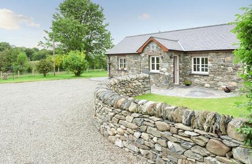 Bontnewydd Casa | Gelli Hir