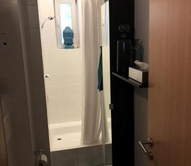 Giebichenstein Apartamento | Gemütliche 2 Zimmer Wohnung neben der Burg