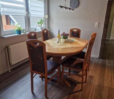 Apensen Apartamento | Gemütliche 3-Zimmer-Wohnung, zentral gelegen