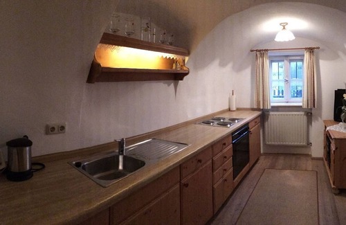 Riedenburg Apartamento | Gemütliche Ferienwohnung für bis zu Vier Personen mit Vorgarten