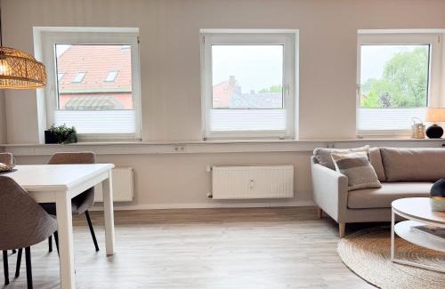 Eckernfoerde Apartamento | Gemütliche Ferienwohnung Borbystrand in Eckernförde – Strandnah und familienfreundlich