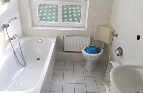Knorrendorf Apartamento | Gemütliche Ferienwohnung für 6 Personen im Schloss Kastorf
