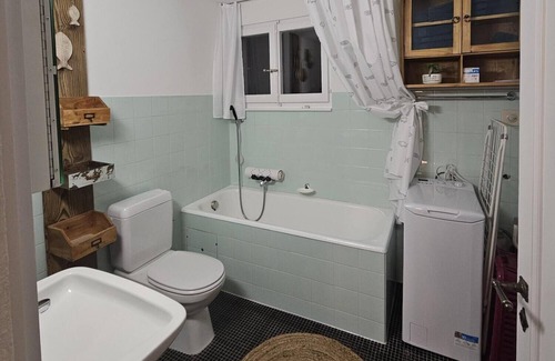 Montreux Apartamento | Gemütliche Ferienwohnung mit Fantastischer Fernsicht Über dem Genfersee