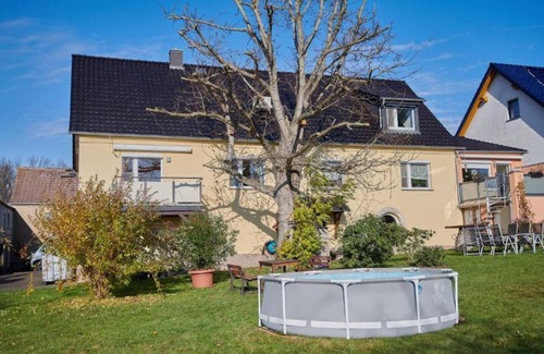 Riesa Apartamento | Gemütliche Ferienwohnung in Ländlicher Lage