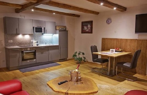 Untertraubenbach Apartamento | Gemütliche Ferienwohnung mit Terrasse und kostenfreiem WLAN