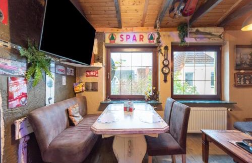 Wismar Apartamento | Gemütliche Ferienwohnung in Wismar mit Holzofen, cleaning included