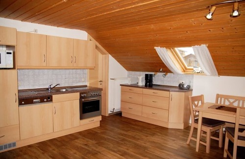Thening Apartamento | Acogedor apartamento (55 m2) con excelentes vistas y servicio de pan.