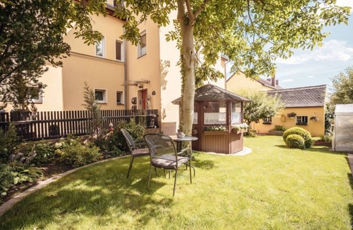 Amberg Apartamento | Acogedor apartamento (55 metros cuadrados) en una zona tranquila, a 300 m del casco antiguo