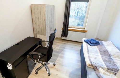 Bant Apartamento | Gemütliche Unterkunft in Innenstadtnähe mit Wlan + Einzelbetten