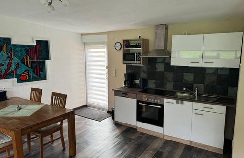 Lindlar Apartamento | Gemütliche Wohnung als Ausgangspunkt zum Fahrradfahren, Wandern und Entspannen