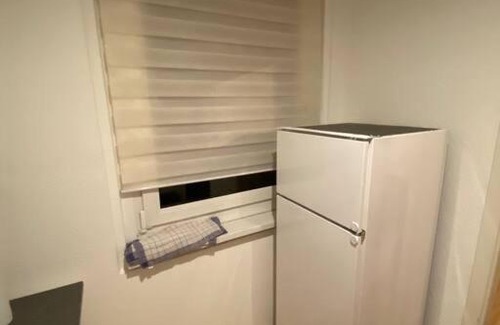 Marzahn Apartamento | Gemütliche Wohnung mit Smart-TV und großem Balkon