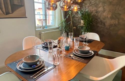 Innenstadt Apartamento | Gemütliches Altstadt Apartment für Familien & Freunde Come In