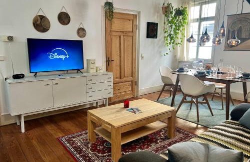 Innenstadt Apartamento | Gemütliches Altstadt Apartment für Familien & Freunde Come In