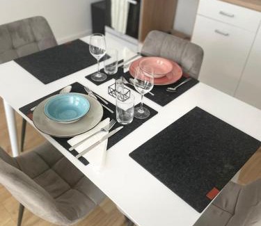 Funfhaus Apartamento | Gemütliches Apartment 60m2 mit Klimaanlage nahe Westbahnhof