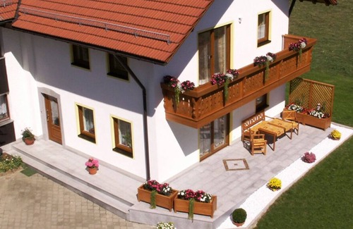 Bad Birnbach Apartamento | Gemütliches Appartement mit Wlan und Parkplatz