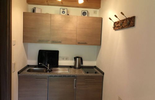 Osterhofen Apartamento | Gemütliches Appartment mit Garten in Sehr Ruhiger Lage