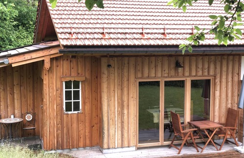Osterhofen Apartamento | Gemütliches Appartment mit Garten in Sehr Ruhiger Lage