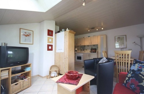 Kammersdorf Apartamento | Acogedora casa de vacaciones (50 m²) con balcón y vistas al bosque bávaro