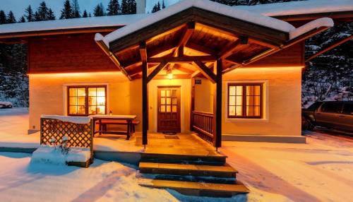 Innerkrems Casa | Gemütliches Ferienhaus In Ruhiger Lage