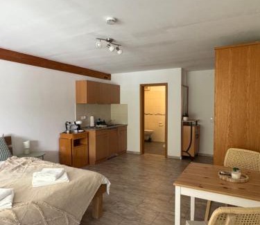 Heitersheim Apartamento | Gemütliches Studio mit Balkon