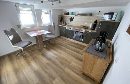Wolfersheim Casa | Gemütliches, Uriges Gästehaus mit Guter Anbindung