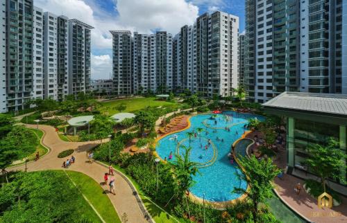 Tan Phu District Apartamento | GEM EMERALD - Celadon City Tân Phú
