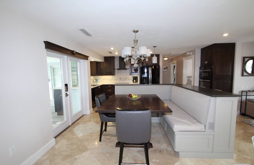 Palm River Estates Casa | GEM: Pool/Spa; dog area; bike to beach, golf, parks, shops, dining.Awe-Location!
