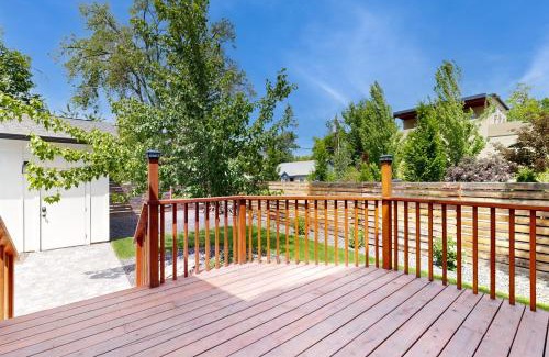 Sunset Casa | Gem State Getaway