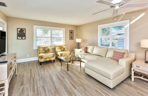 Naples Park Casa | Gemini Vacation Rental by NFVH