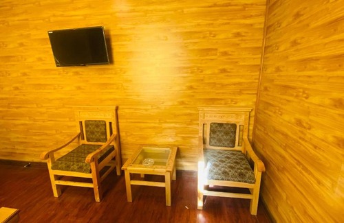 Azad Kashmir Hotel | Gems Palace Hotel Sost