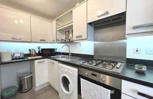 Oakengates Apartamento | Genesis 3 bedroom Home Telford- sleeps up to 5