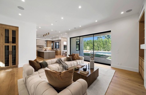 Encino Villa | Genesta Villa - A Contemporary Modern Villa w/ Pool, Spa & Theater