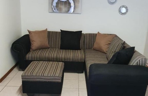 Jeffreys Bay Apartamento | Genie's Nest JBay Flat 1