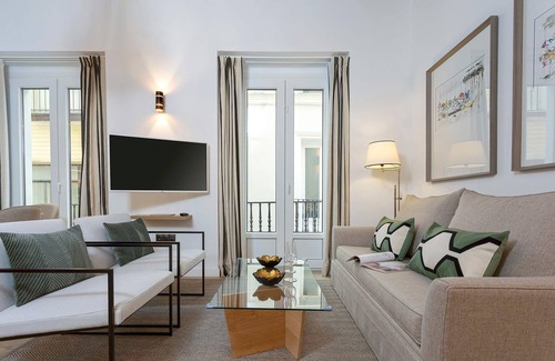 San Vicente Apartamento | Genteel Home Teodosio