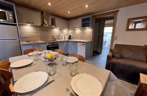 Pers-Jussy Apartamento | Gentianes flat 4 - Apartment 3*** village center, near ski slope for 7/8 people