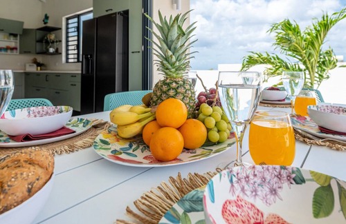 Grote Berg Casa | Gentle Breeze Oasis. Newly built home with swimming pool and stunning sea views