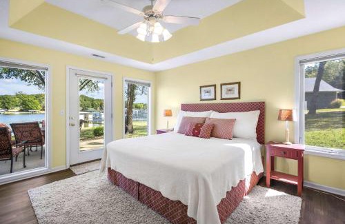 Gravois Mills Casa | Gentle Slopes Retreat Fit For 12