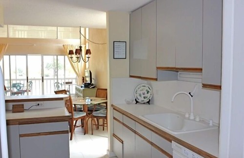 Estate Salt River Condominio | 3 dormitorios, 3 baños con encanto con vista al mar, a pocos pasos de la playa