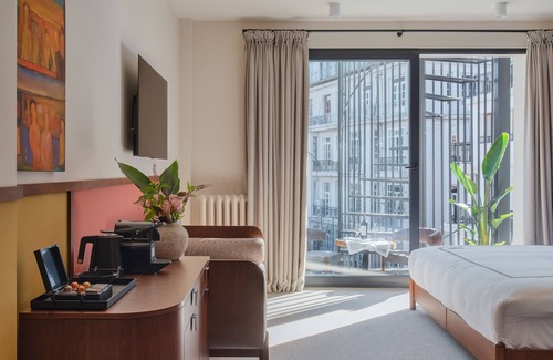 Taksim Hotel | GentleTom