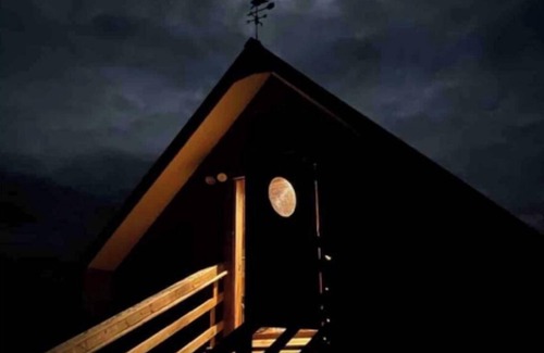 Franklin Cabina | Genuine Farm experience! Barn loft on Organic Farm—pet pig and chickens below!