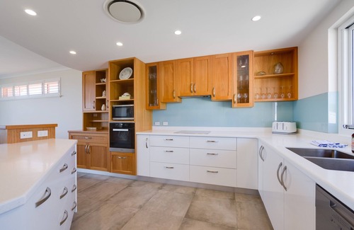 Geographe Casa | GEOGRAPHE SAILS - Luxury Beachfront Busselton